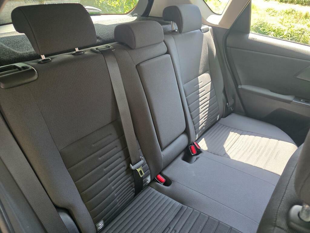 Toyota Auris 1.8L Excel Vvt-h  #12