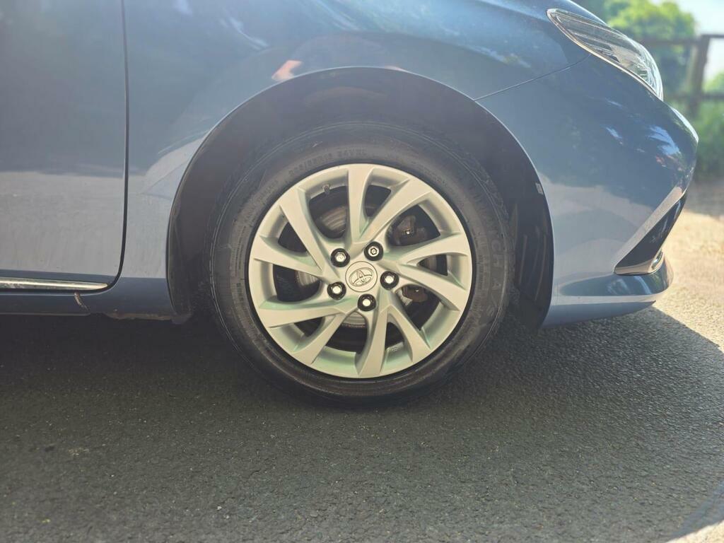 Toyota Auris 1.8L Excel Vvt-h  #27