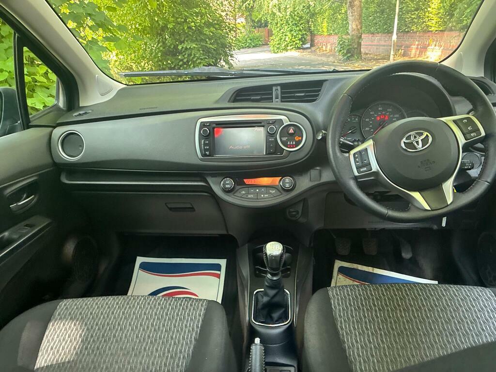 Toyota Yaris Grey #20