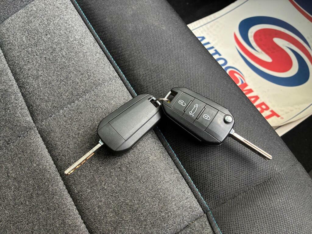 Citroen C4 Cactus 1.2 Puretech Feel Hatchback Euro Silver #11