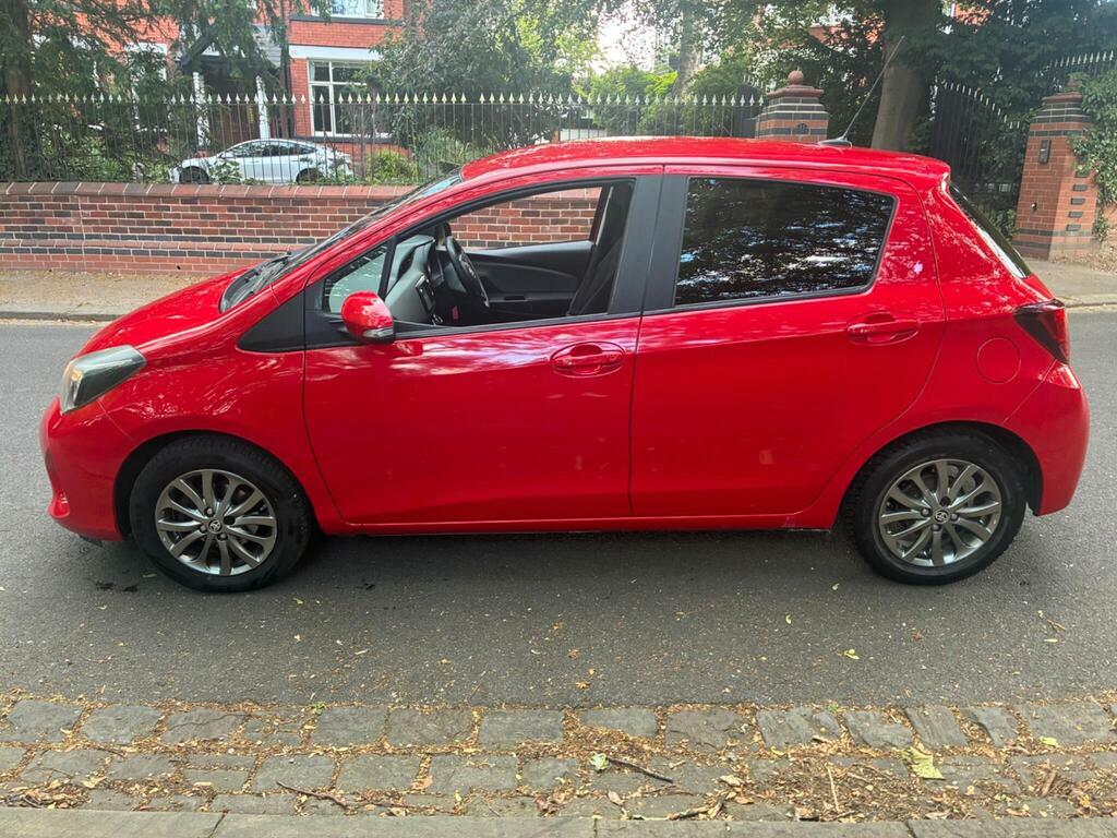Toyota Yaris Hatchback 1.33 Blue #8