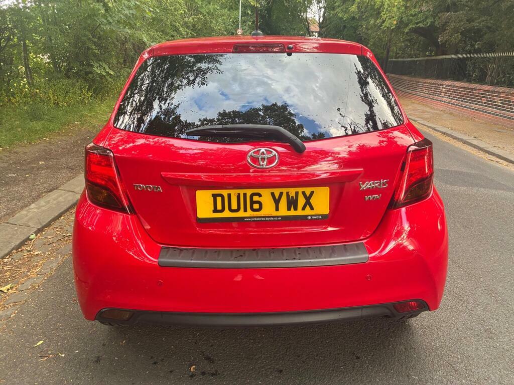 Toyota Yaris 1.33 Dual Vvt-i Icon Euro 6 Red #6