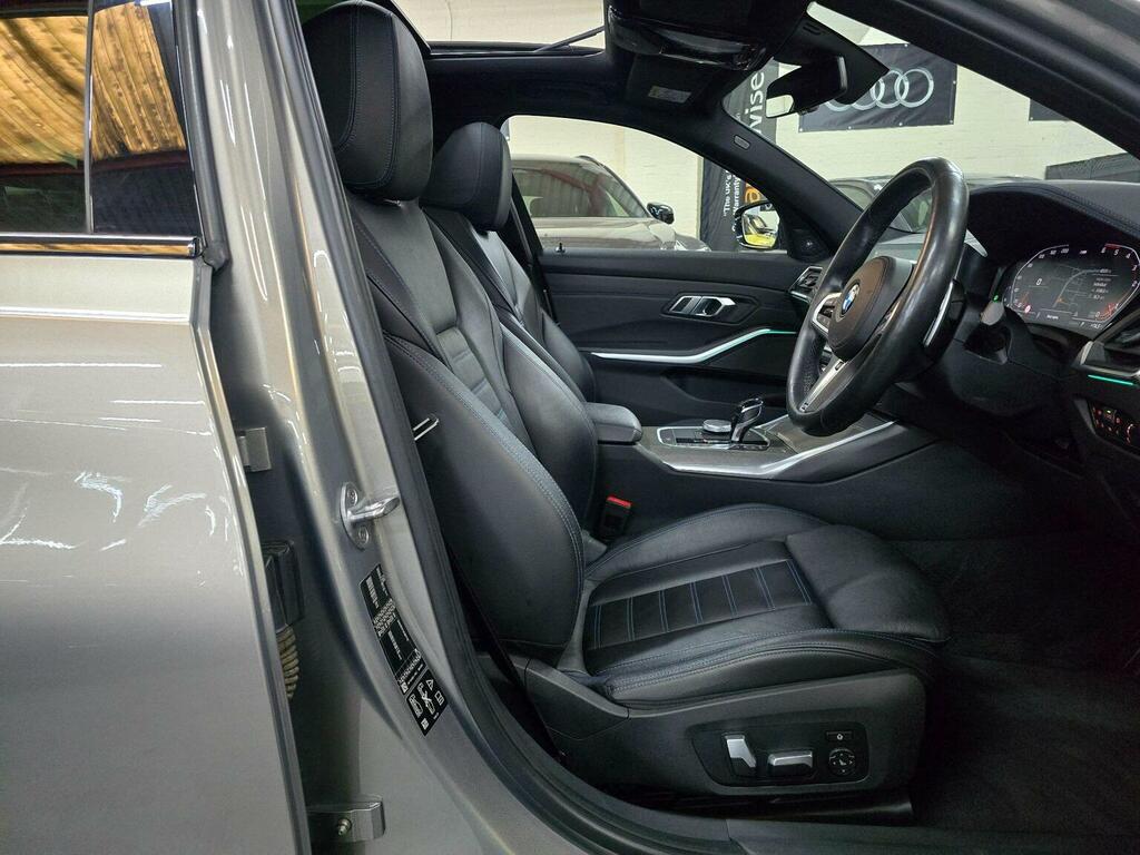 BMW 3 Series 318D Se White #8