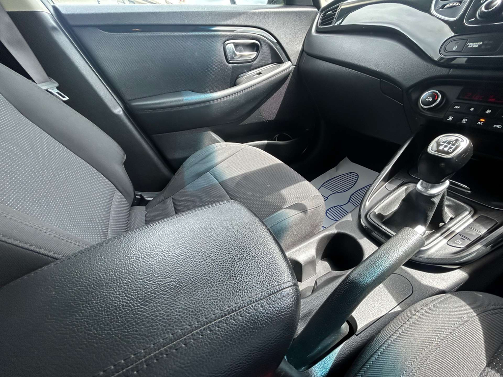 Kia Carens 1.6 Gdi Ecodynamics 2 Euro 5 Ss White #36