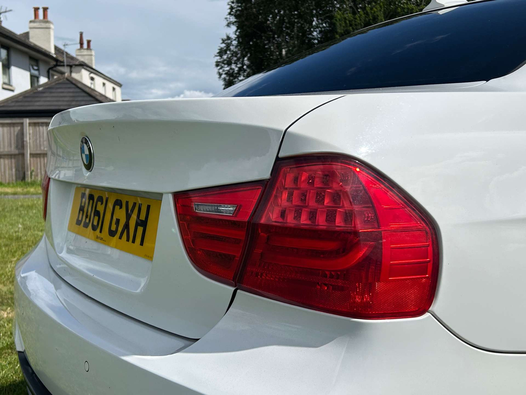 BMW 3 Series Estate Grey #14