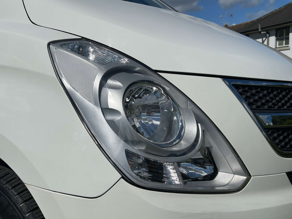 Hyundai I800 Crdi Style Grey #11
