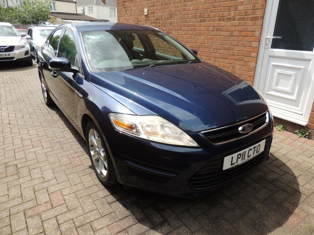Ford Mondeo Edge Blue