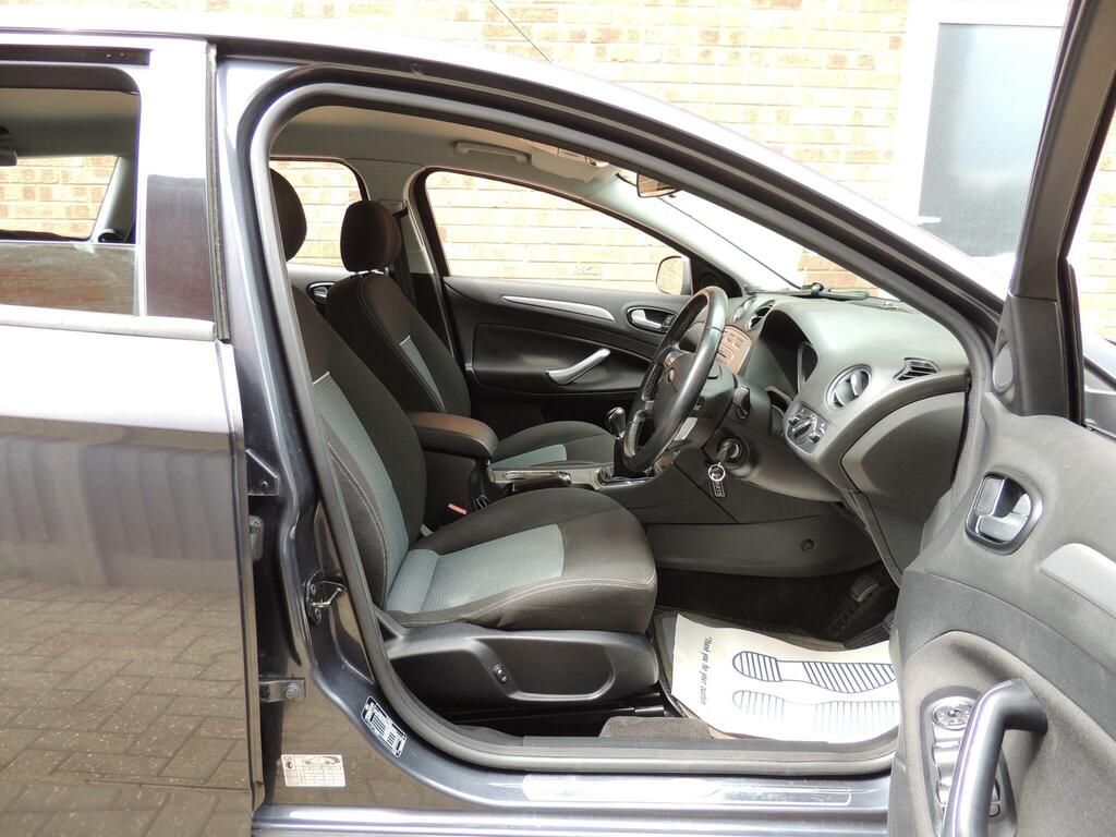 Ford Mondeo Hatchback 2.0 Tdci Titanium X 200959 Grey #24
