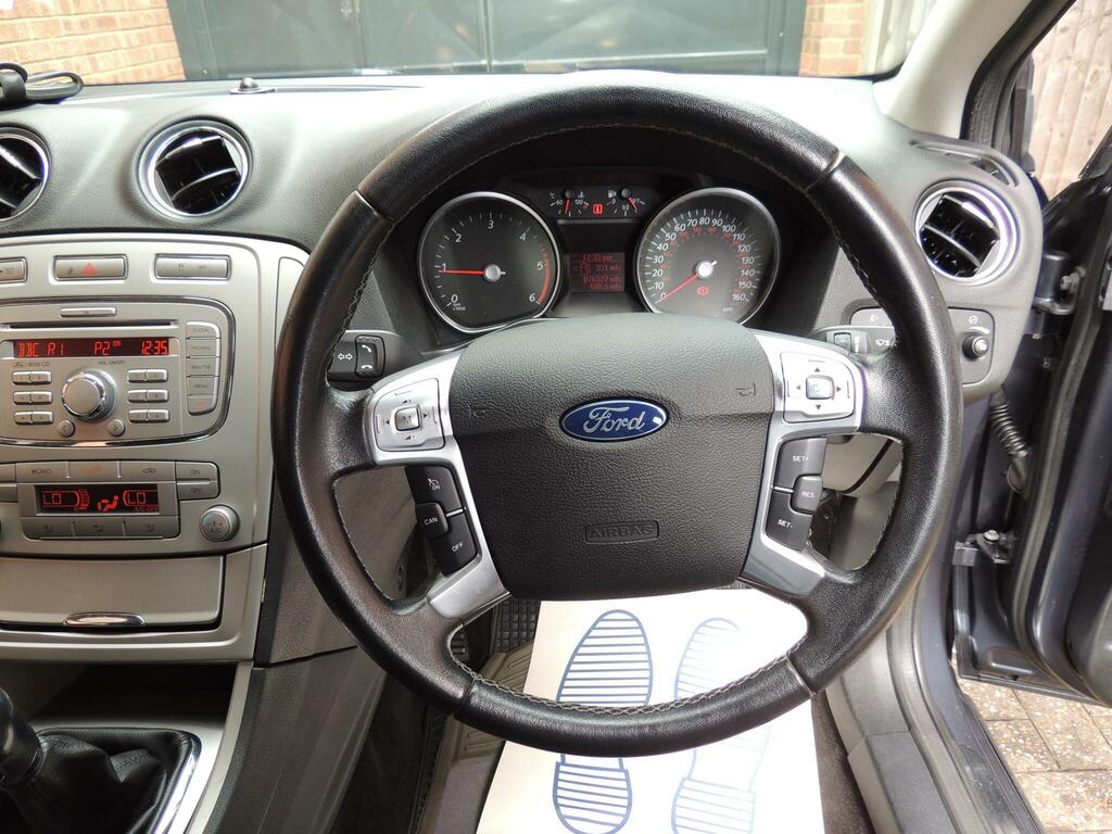 Ford Mondeo Hatchback 2.0 Tdci Titanium X 200959 Grey #30