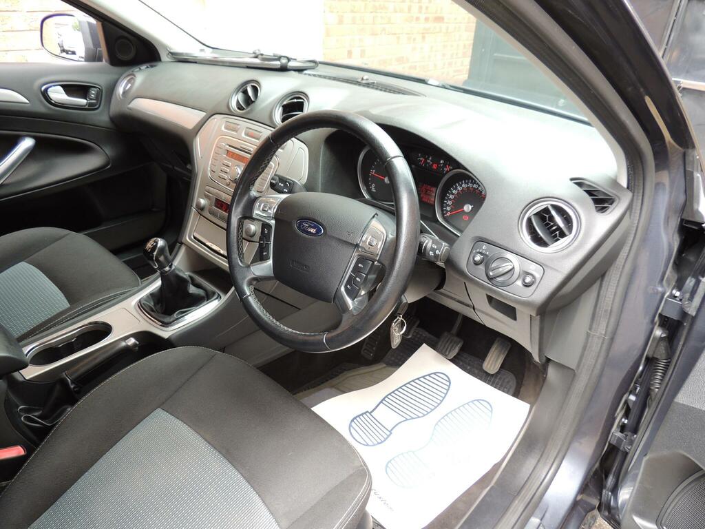 Ford Mondeo Hatchback 2.0 Tdci Titanium X 200959 Grey #28