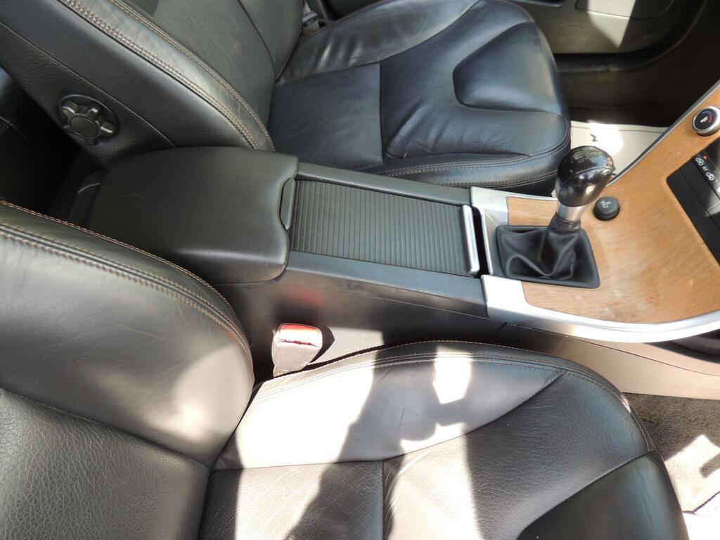 Volvo XC60 Black #60