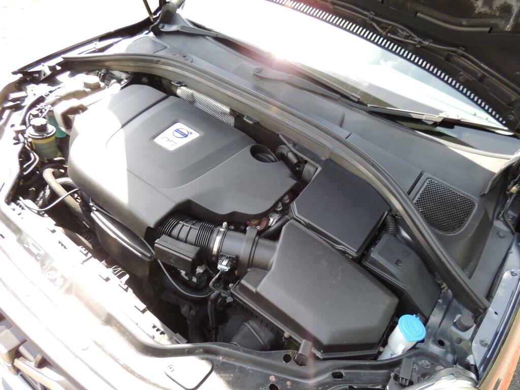 Volvo XC60 Black #77