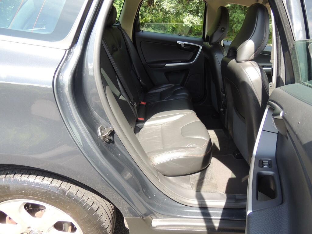 Volvo XC60 Black #62