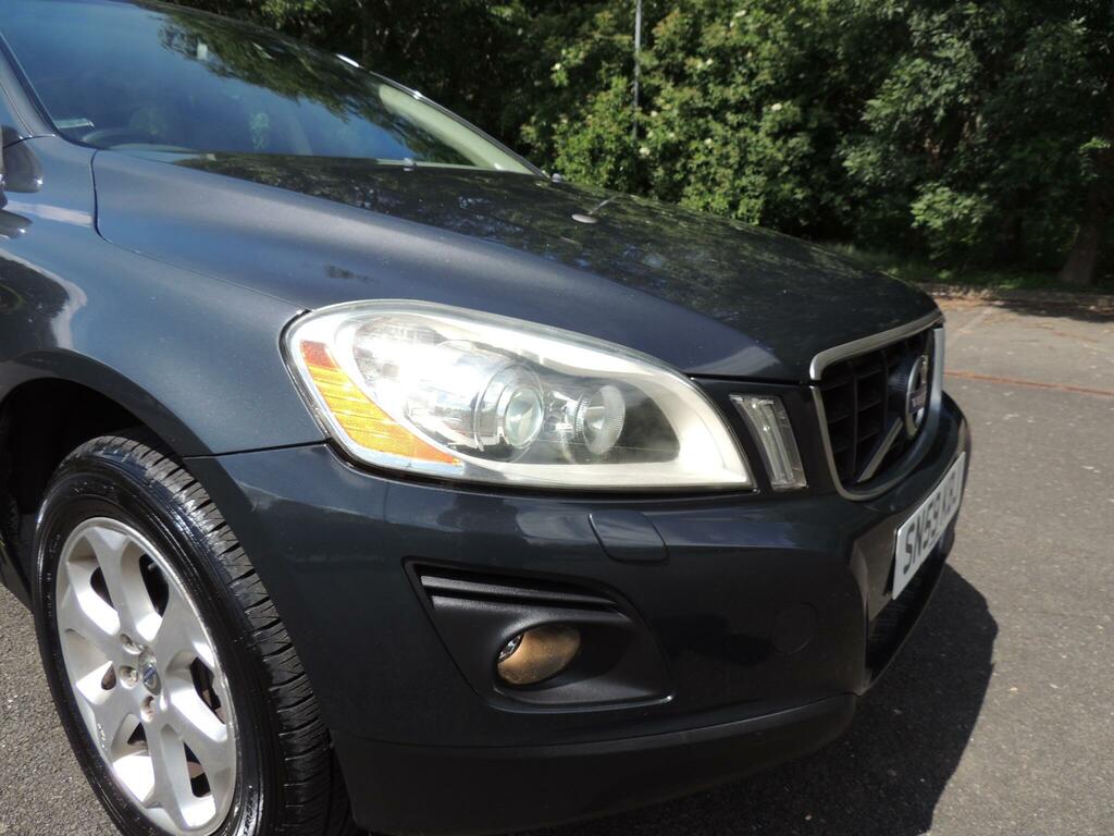 Volvo XC60 Black #32