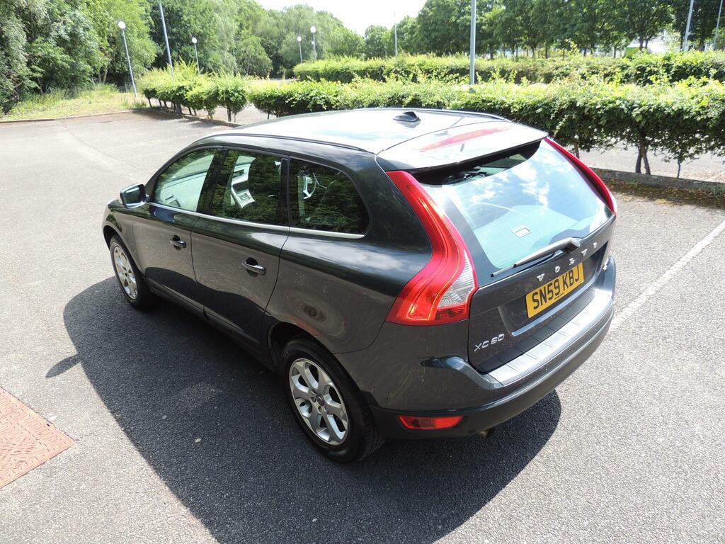 Volvo XC60 Black #25