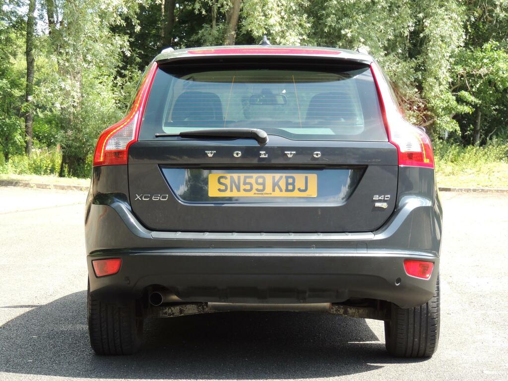 Volvo XC60 Black #22