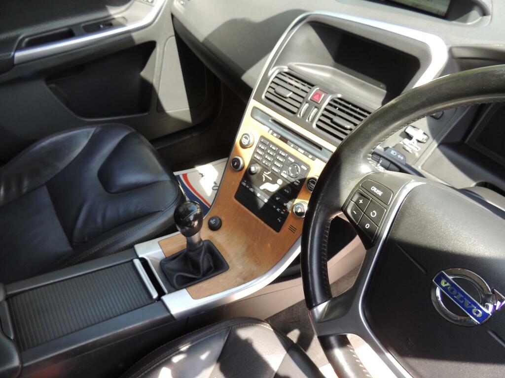Volvo XC60 Black #59