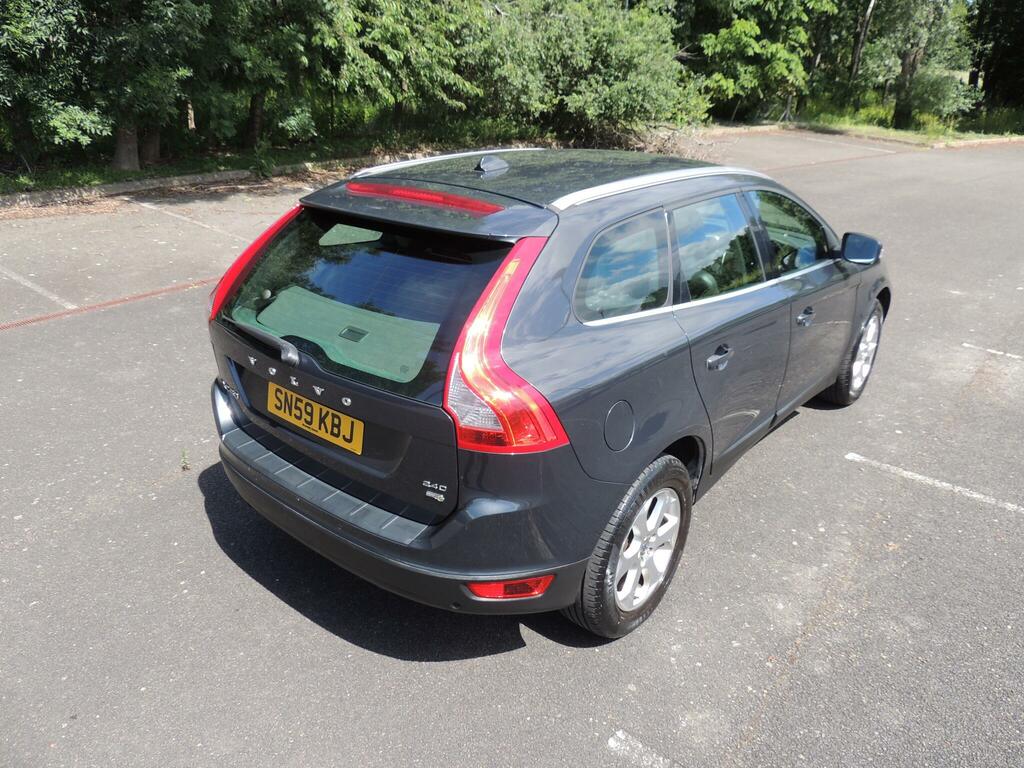 Volvo XC60 Black #18
