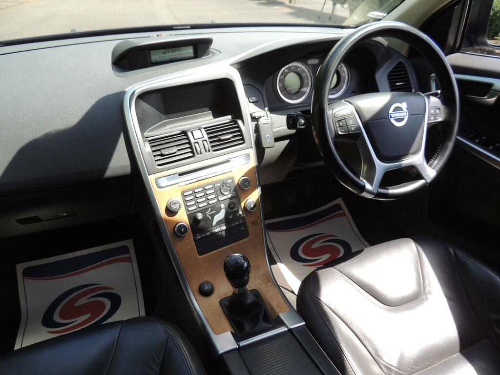 Volvo XC60 Black #69