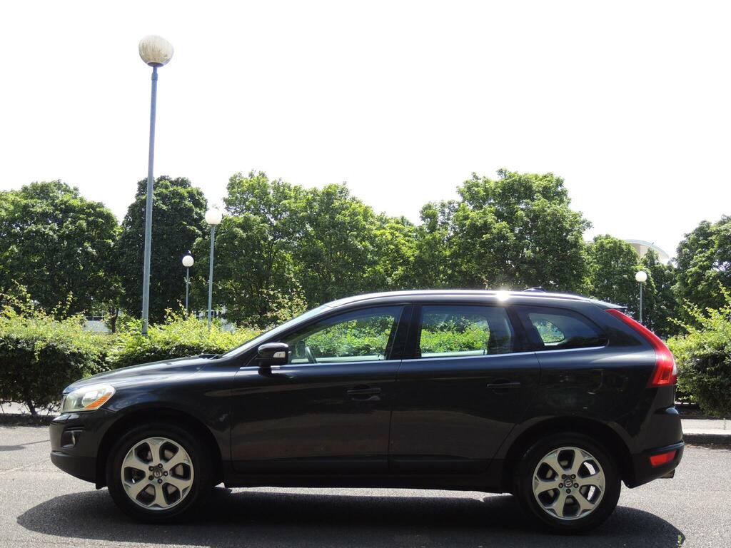 Volvo XC60 Black #14