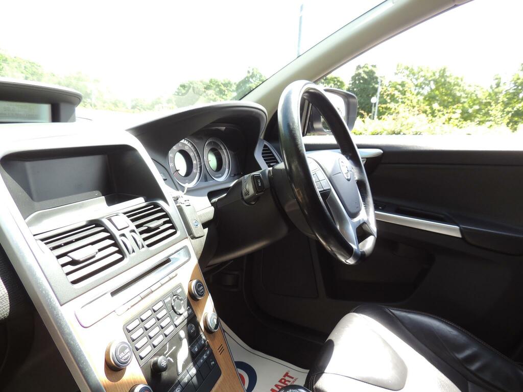 Volvo XC60 Black #74