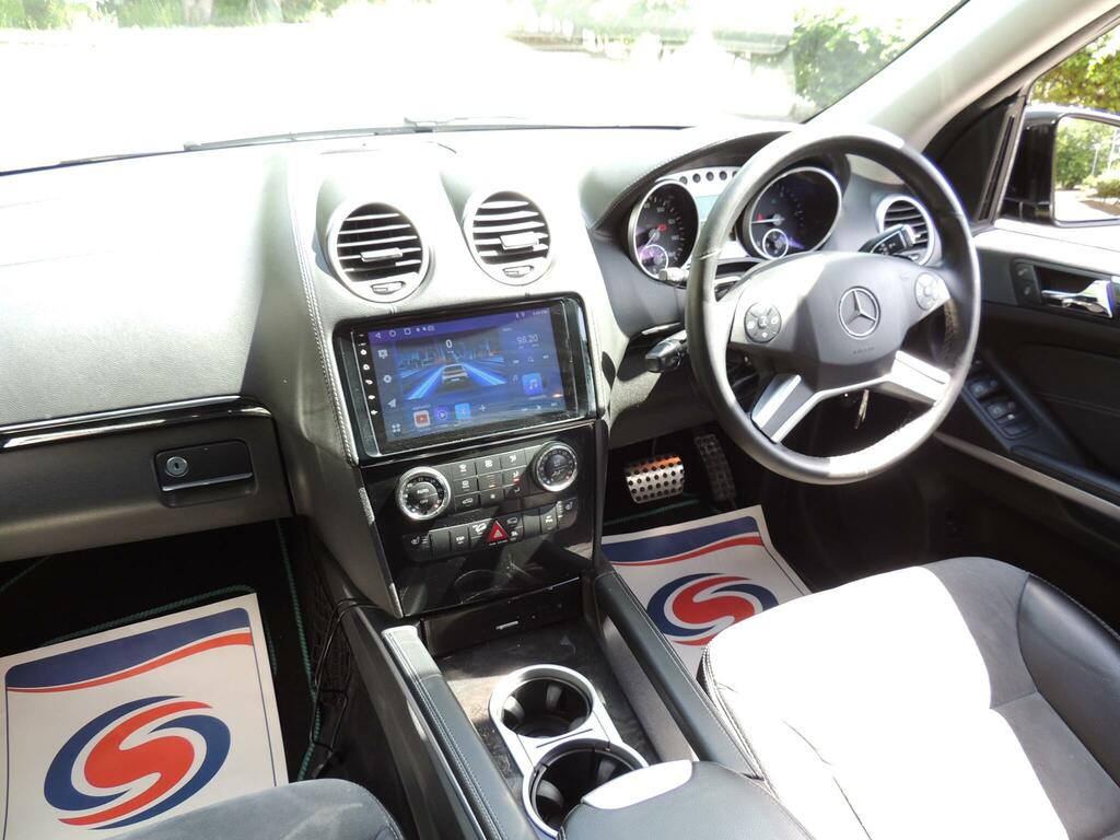Mercedes-Benz M Class Silver #81