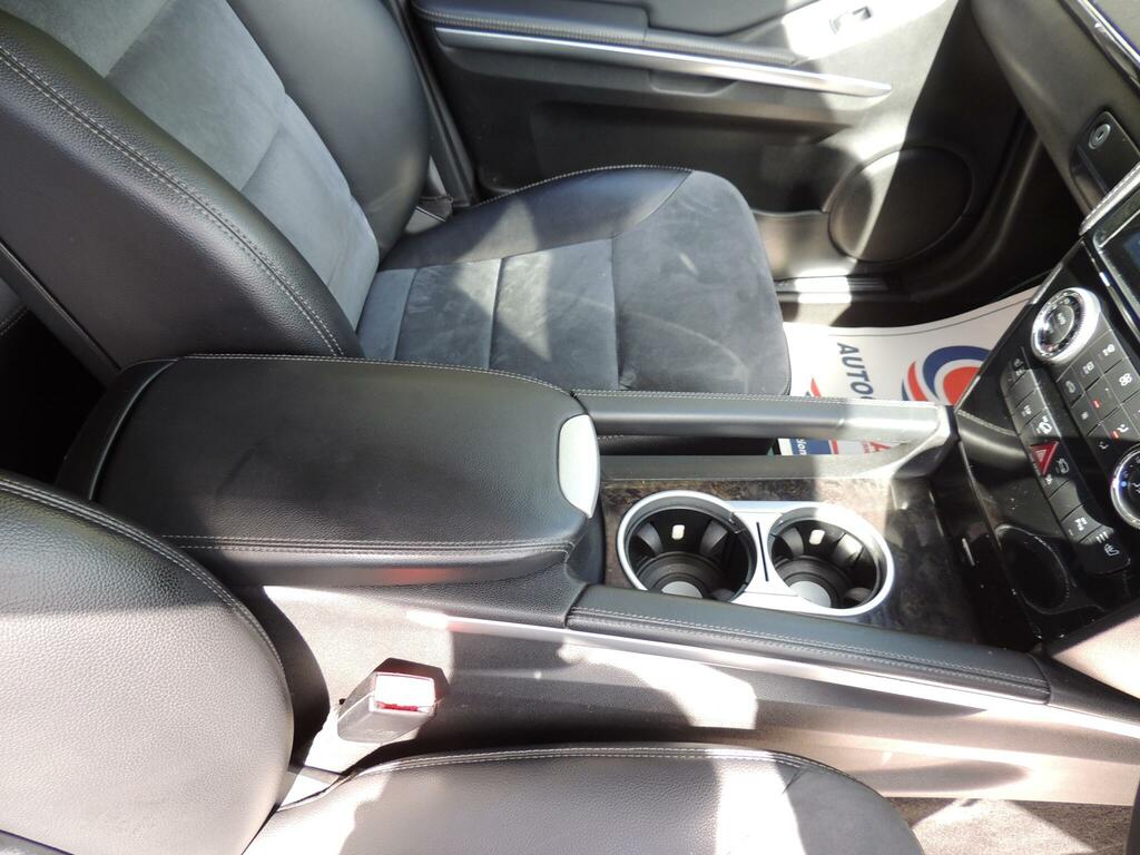 Mercedes-Benz M Class Silver #68
