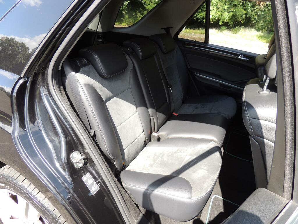 Mercedes-Benz M Class Silver #72