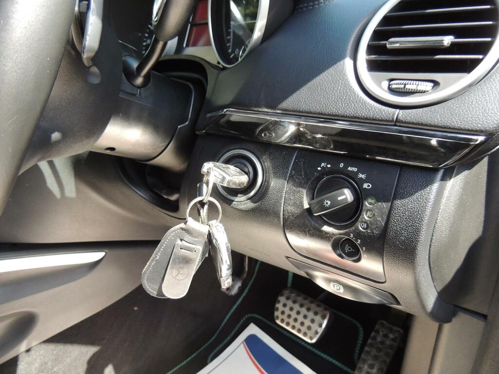 Mercedes-Benz M Class Silver #51