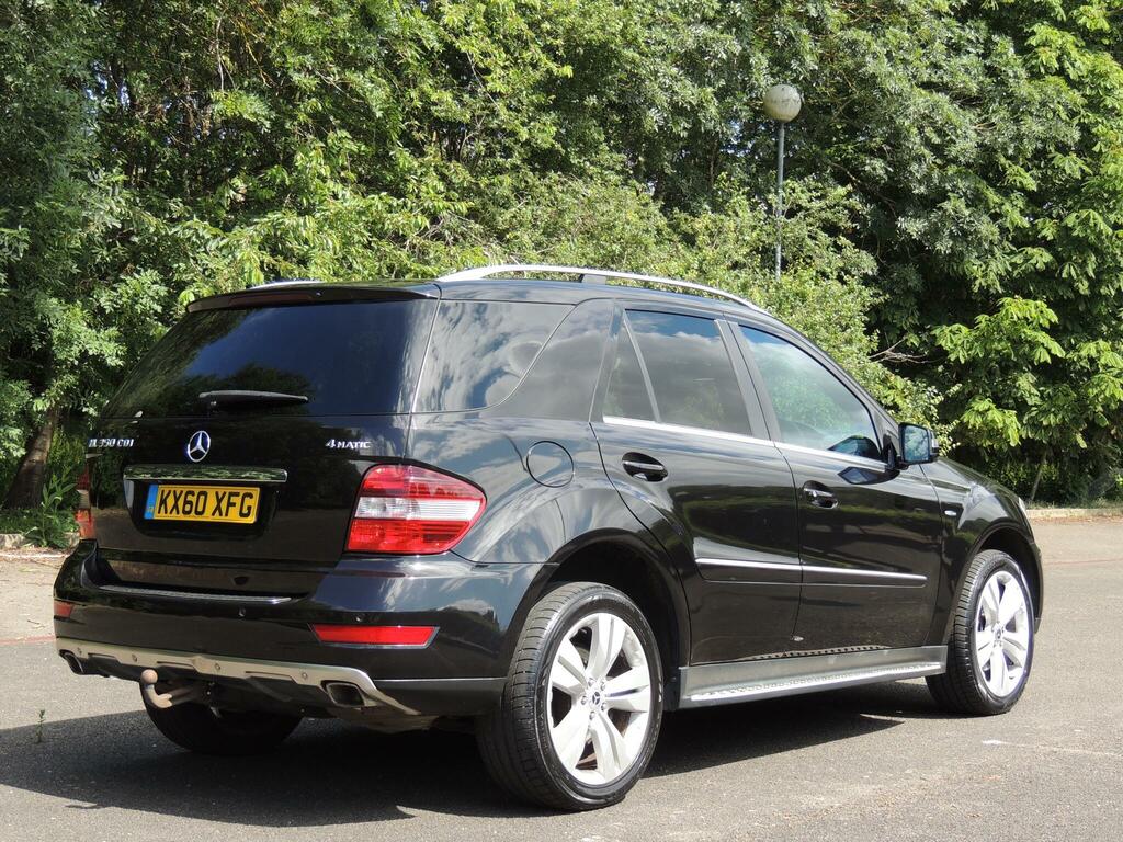 Mercedes-Benz M Class Silver #16