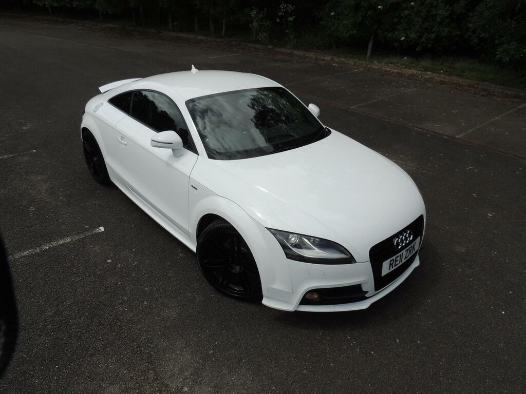 Audi TT Black Edition White #3