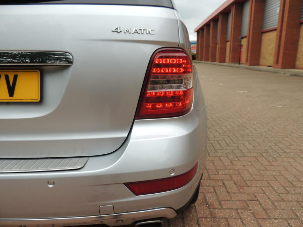 Mercedes-Benz M Class 2011 3.0L Ml350 Cdi Blueefficiency Sport 2 Black #42
