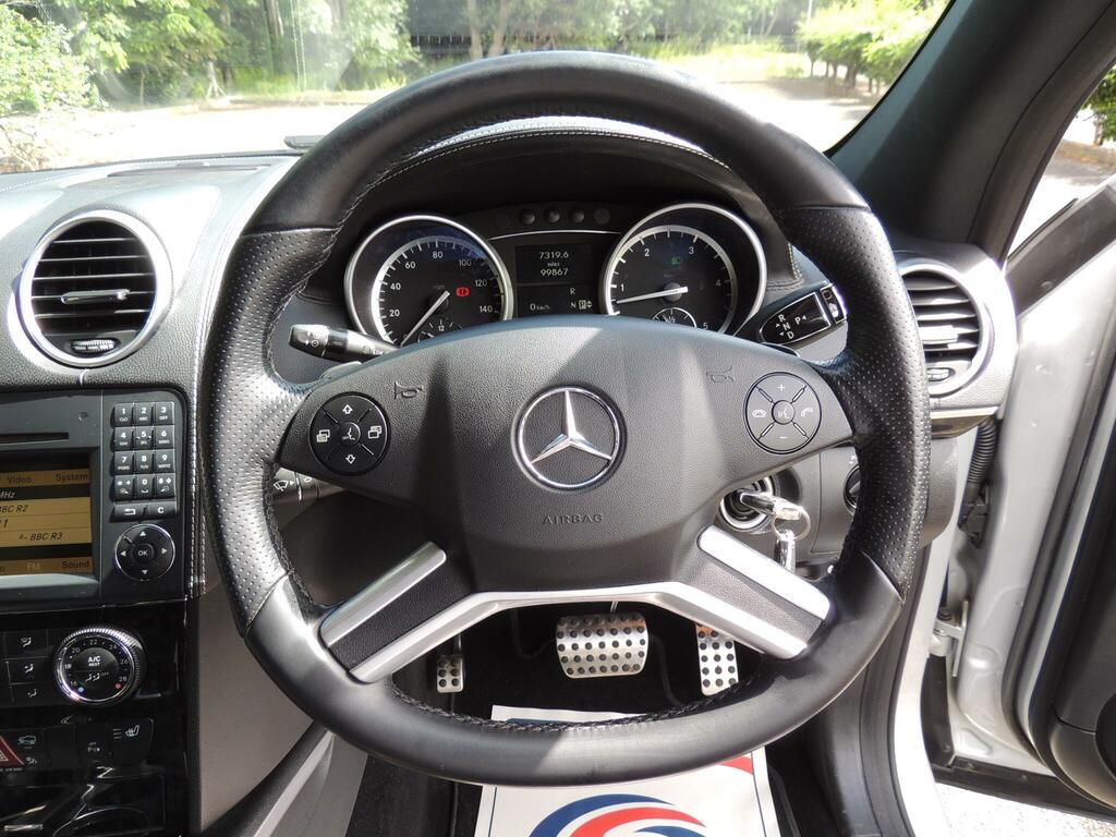 Mercedes-Benz M Class Black #49