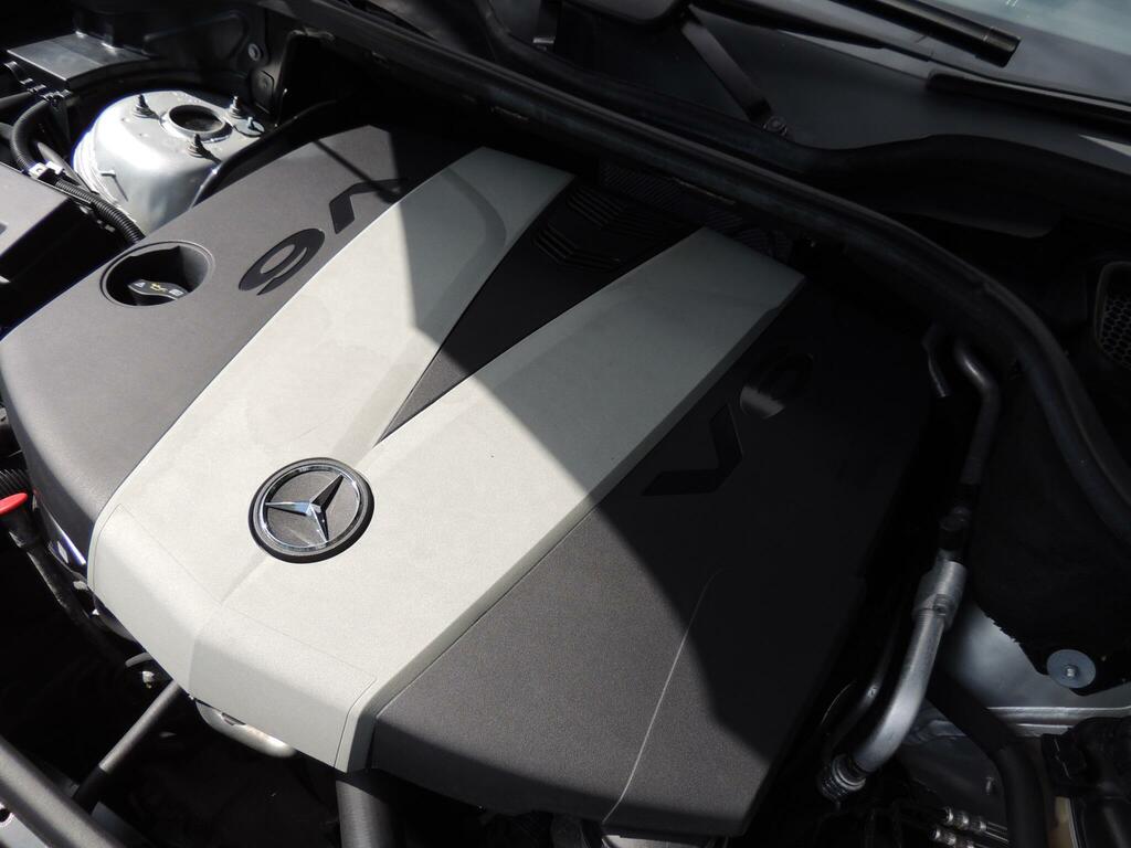 Mercedes-Benz M Class Black #88