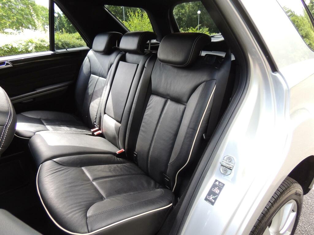 Mercedes-Benz M Class Black #76