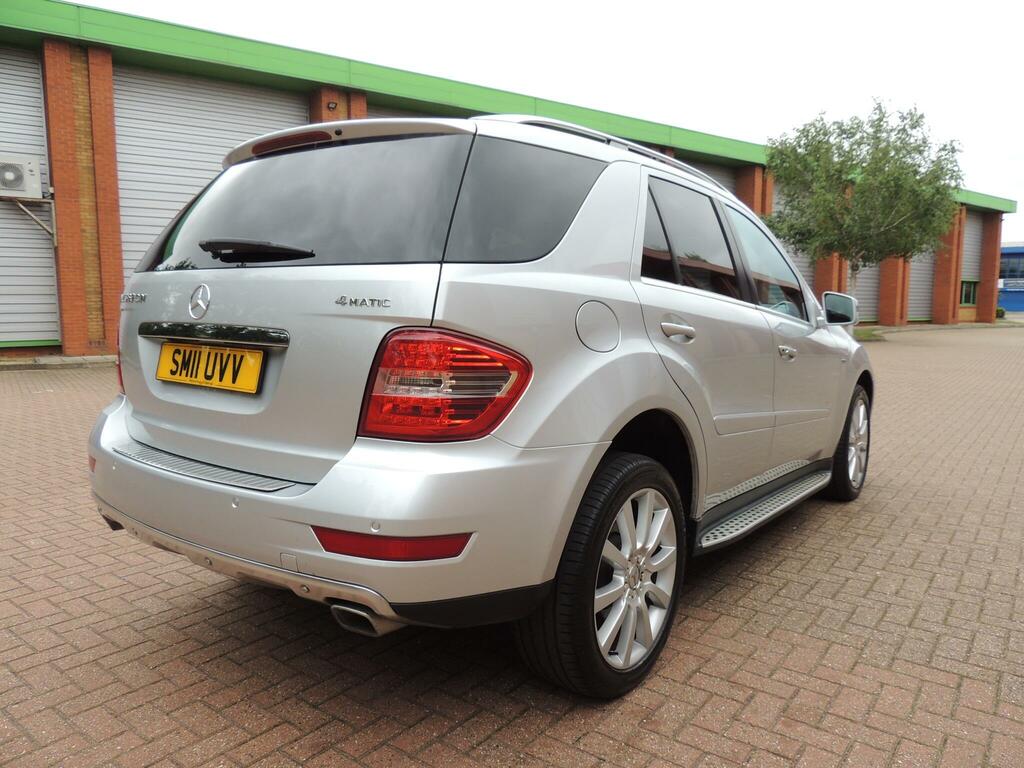 Mercedes-Benz M Class 2011 3.0L Ml350 Cdi Blueefficiency Sport 2 Black #17