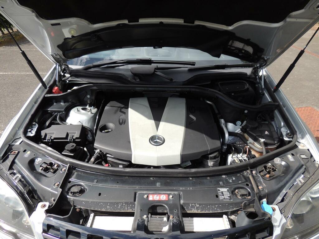 Mercedes-Benz M Class Black #86