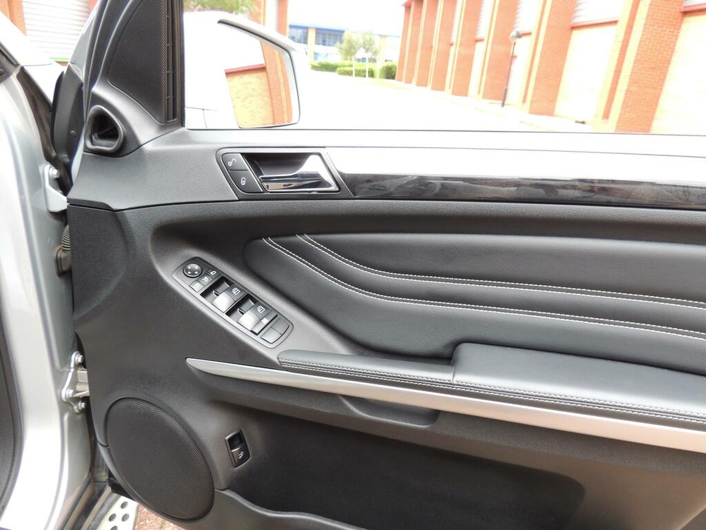 Mercedes-Benz M Class 2011 3.0L Ml350 Cdi Blueefficiency Sport 2 Black #50