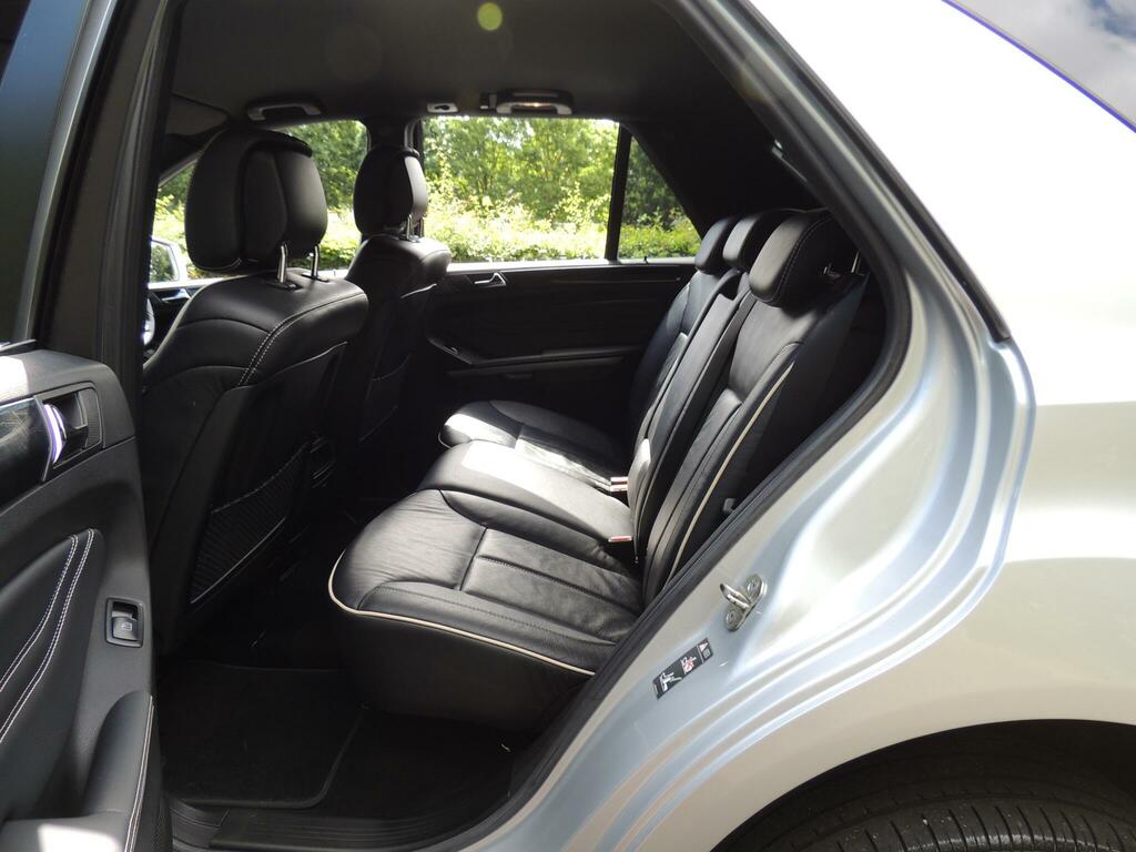 Mercedes-Benz M Class Black #77