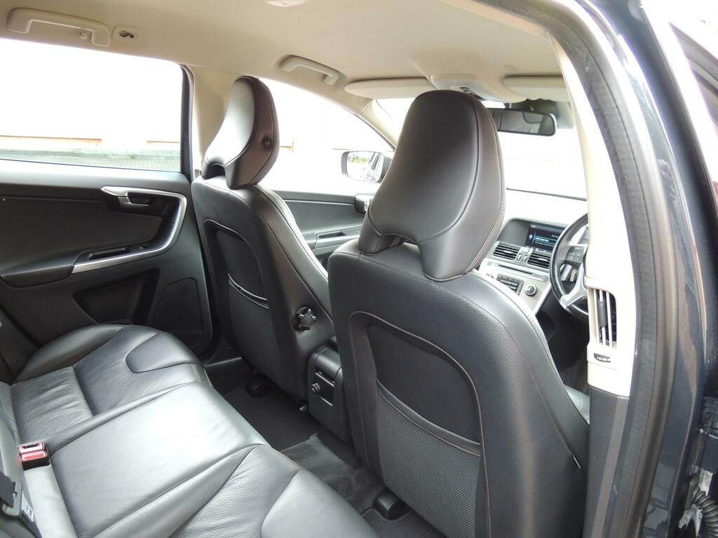 Volvo XC60 2.4 D5 Se Awd Grey #70