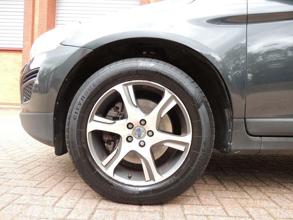 Volvo XC60 2.4 D5 Se Awd Grey #28