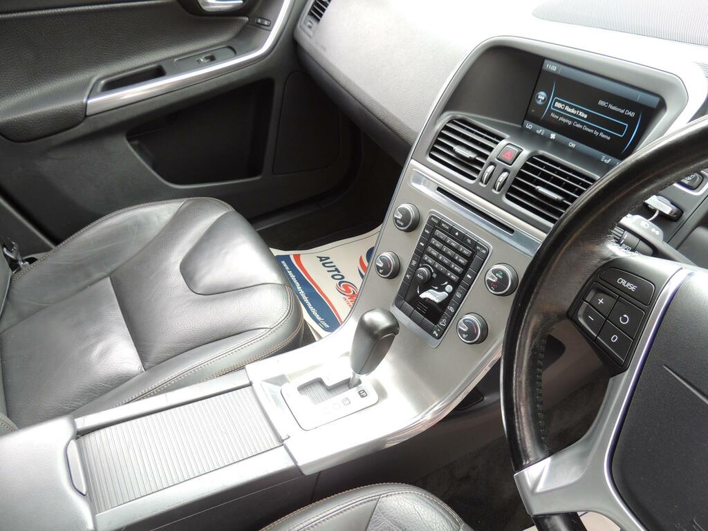 Volvo XC60 2.4 D5 Se Awd Grey #64