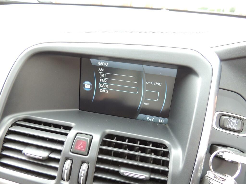 Volvo XC60 2.4 D5 Se Awd Grey #57