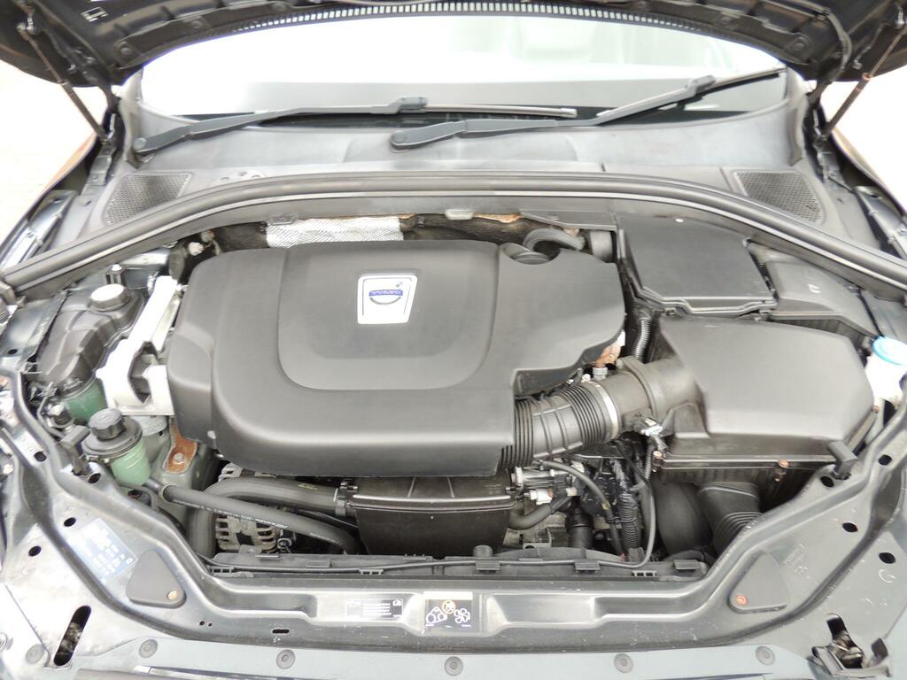 Volvo XC60 2.4 D5 Se Awd Grey #86