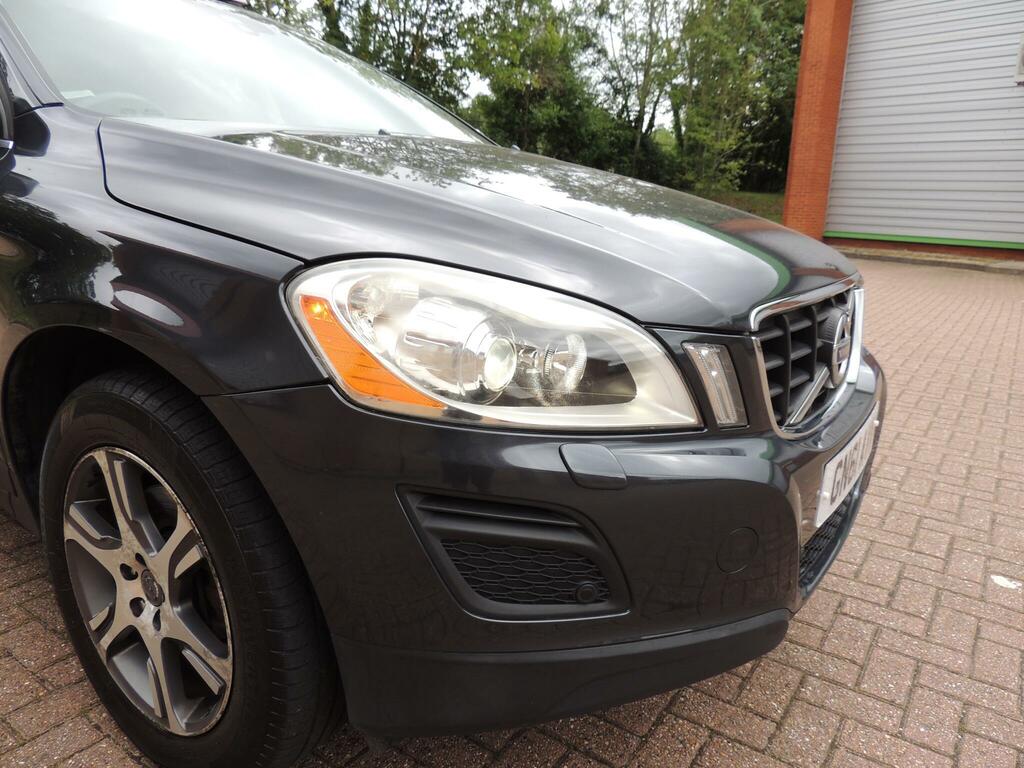 Volvo XC60 2.4 D5 Se Awd Grey #32