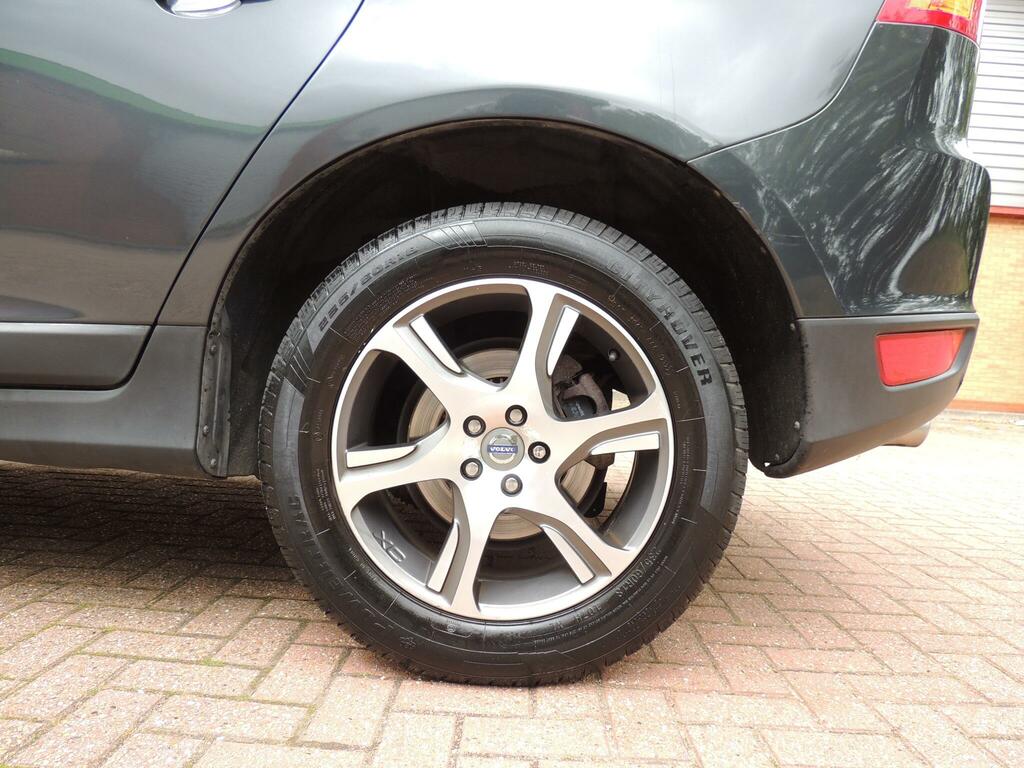 Volvo XC60 2.4 D5 Se Awd Grey #27