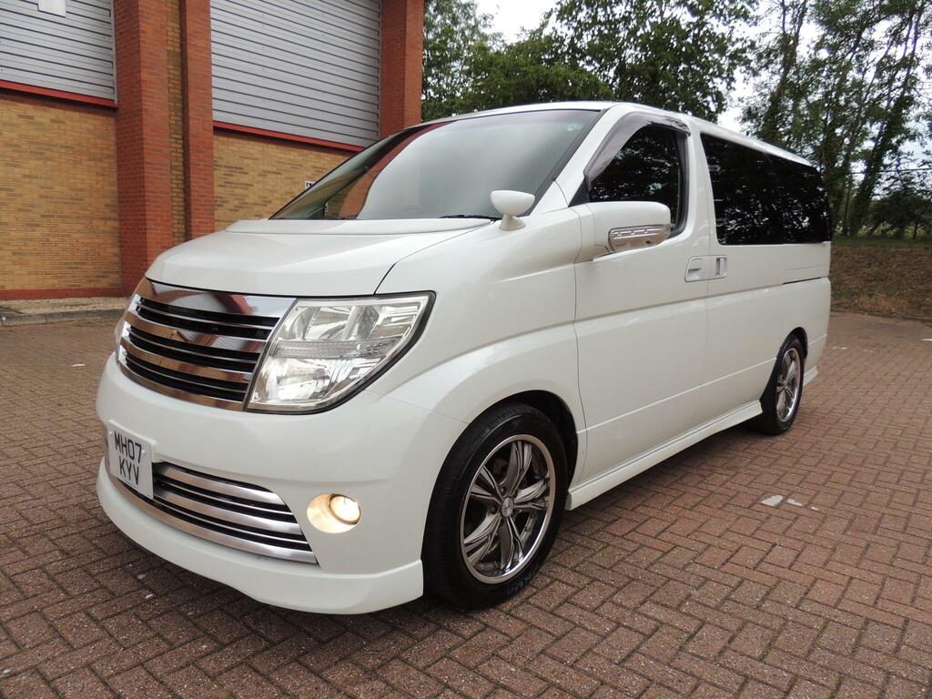 Nissan Elgrand 7 Seater High Silver #11