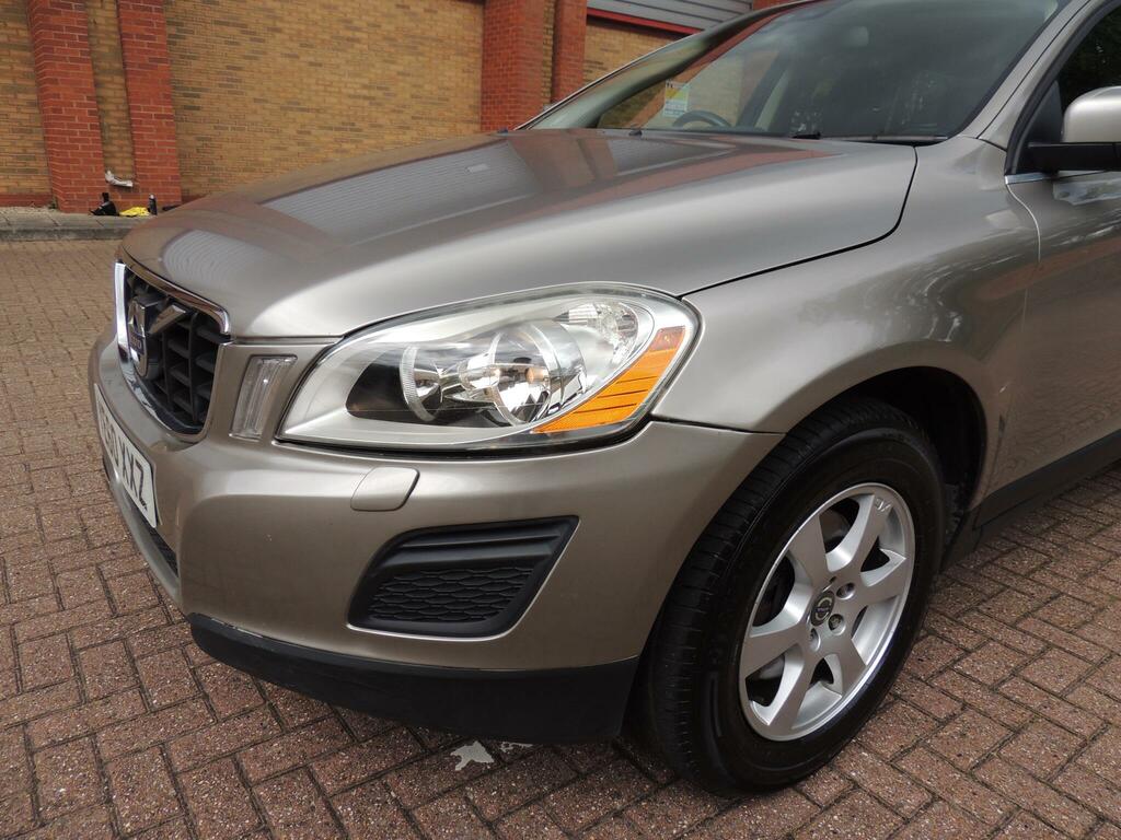 Volvo XC60 Suv Grey #29