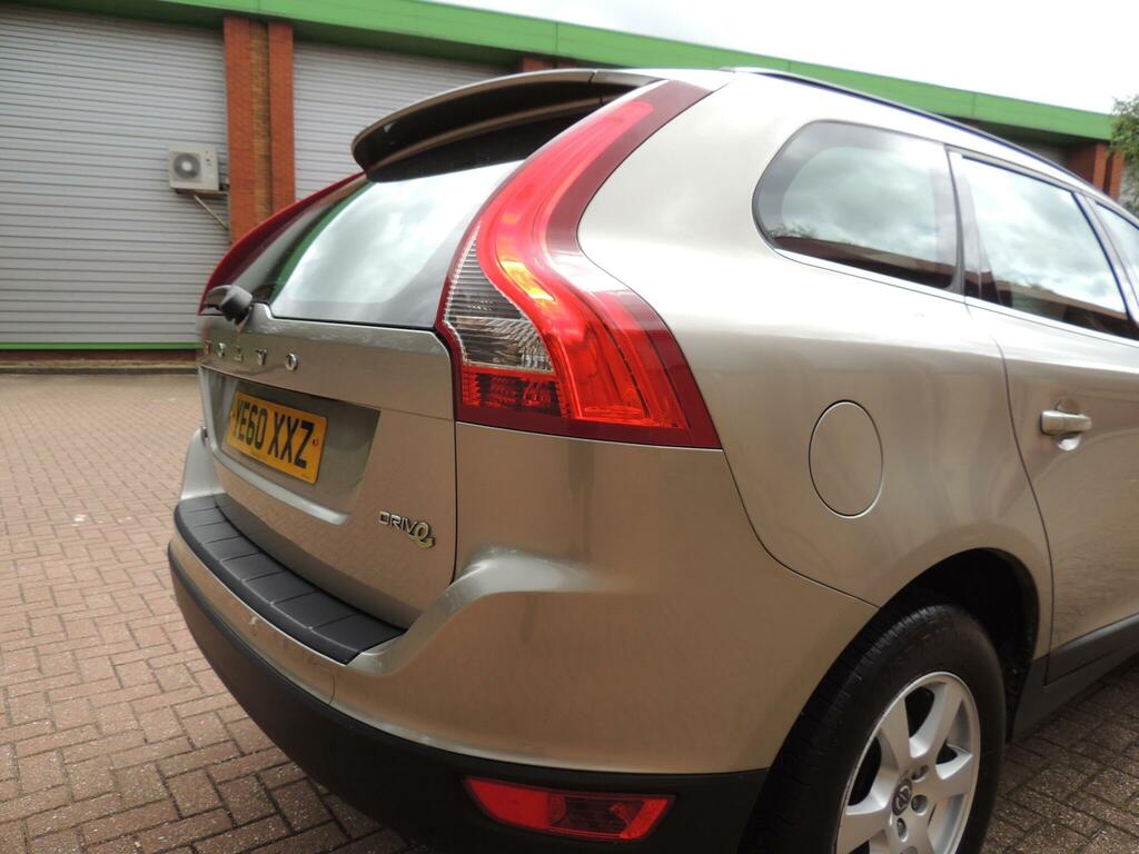 Volvo XC60 Suv Grey #35