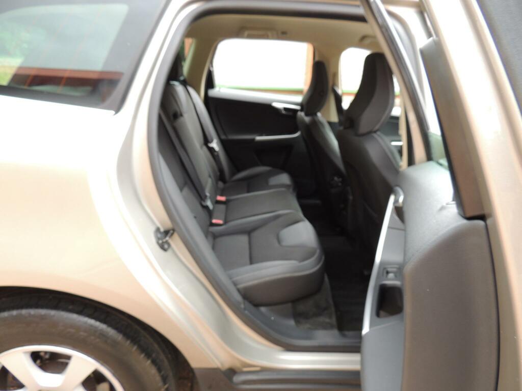 Volvo XC60 Suv Grey #59